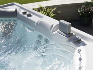 7 Ways Technology Has Simplified Hot Tub Maintenance